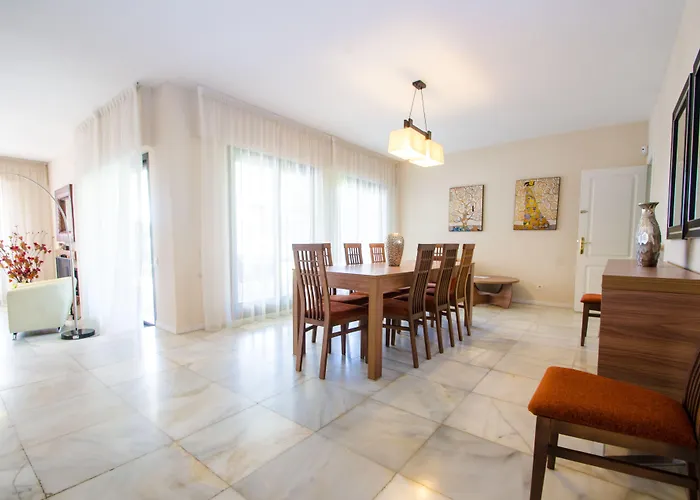 Marina Villa *
